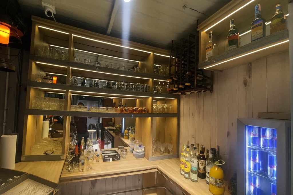 Foto 5 Bar Elixir – Fabricación & Montaje en Centro Comercial