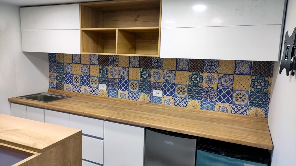 Foto 4 Colección Comercial Varios – Bares & Cafeterías