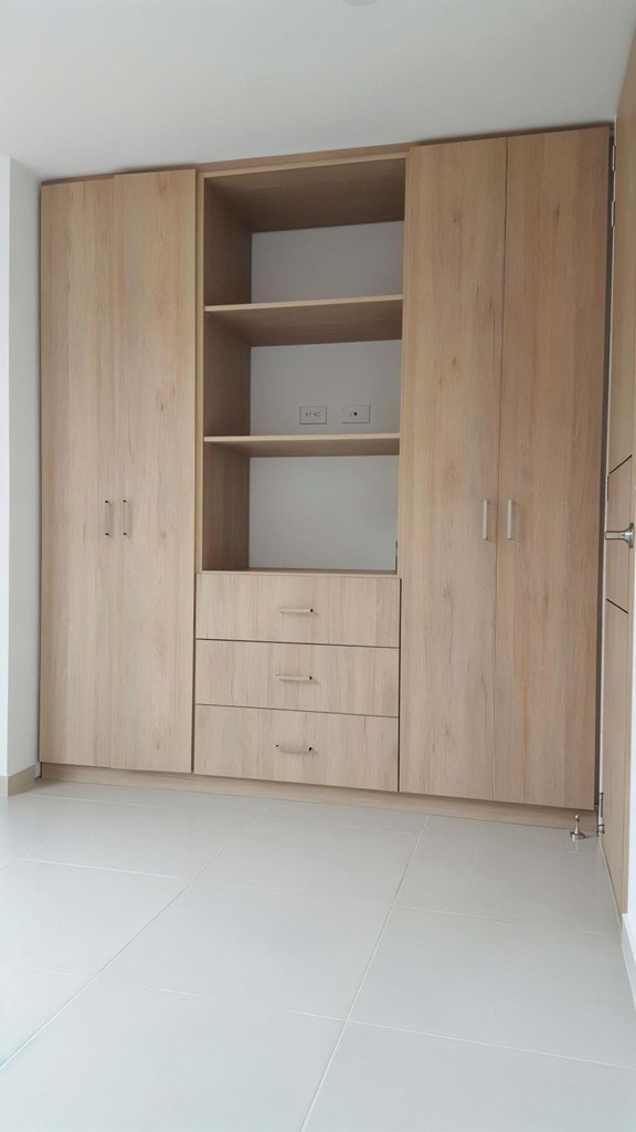 Foto 4 Mobiliario integral para viviendas – Cocina, armarios y baños